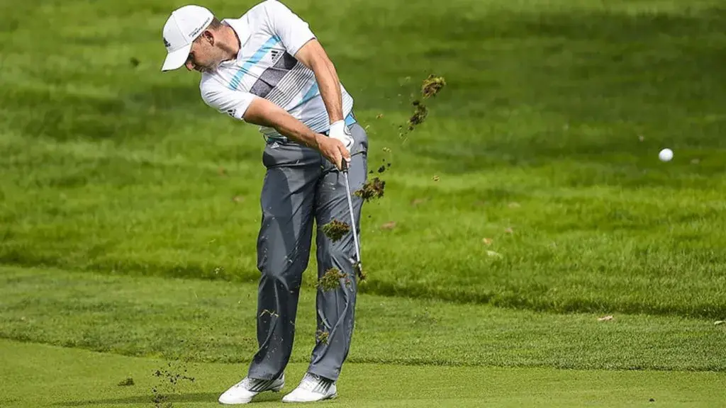 How to manage pressure at the start of a golf tournament of hole 1 4 pressure at the start of a golf tournament